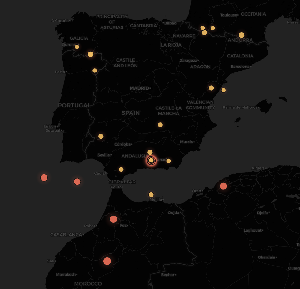 Mapa de Seísmos con la actividad sísmica reciente en la península ibérica: eventos del IGN señalados por magnitud sobre un mapa oscuro.